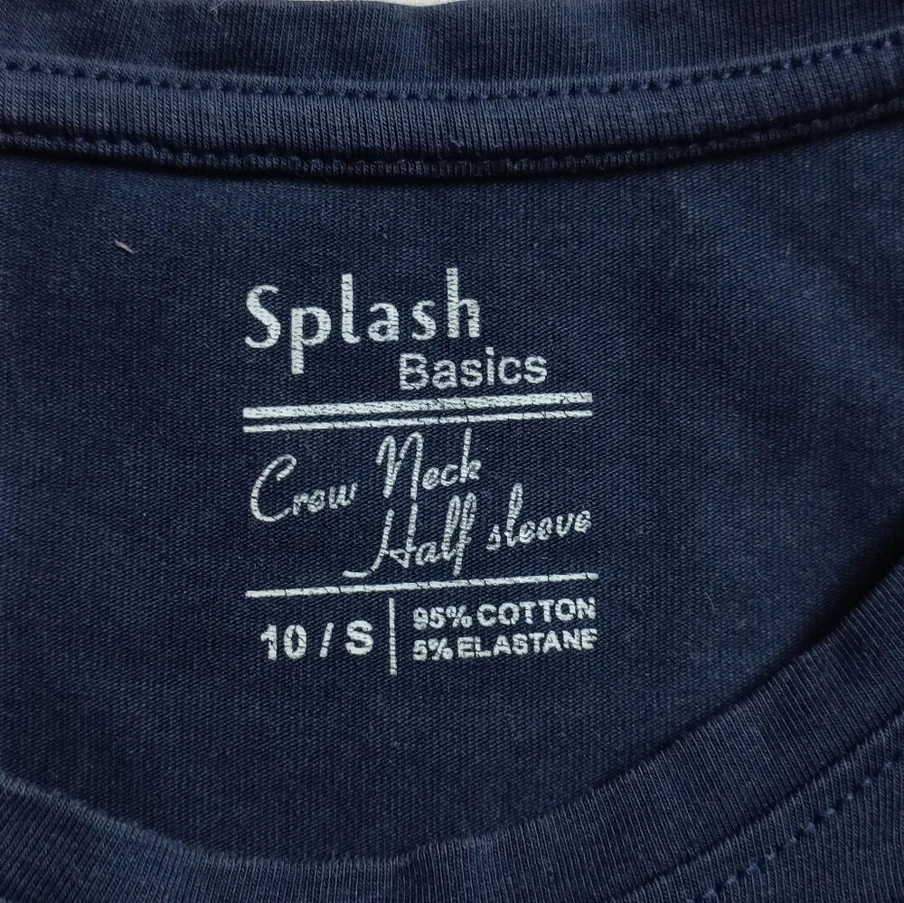 Splash Women's Navy Blue Solid Round neck Cotton T- shirt - Picture 3 of 5